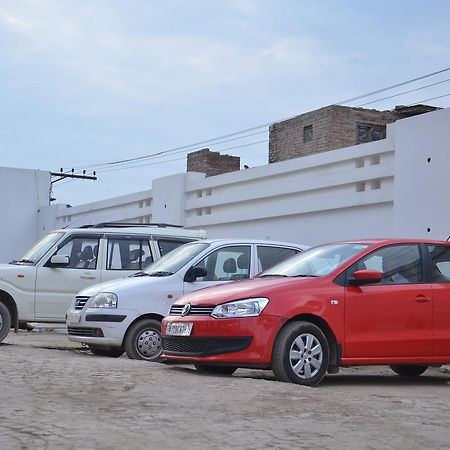 Hotel Bellevue Inn Gangānagar Extérieur photo